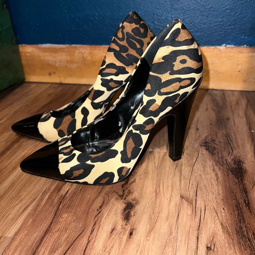 Women’s Jessica Simpson Leopard Cheetah Animal Print Pointed Toe Heels Size 7